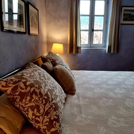 La Maison De Piolon Bed & Breakfast